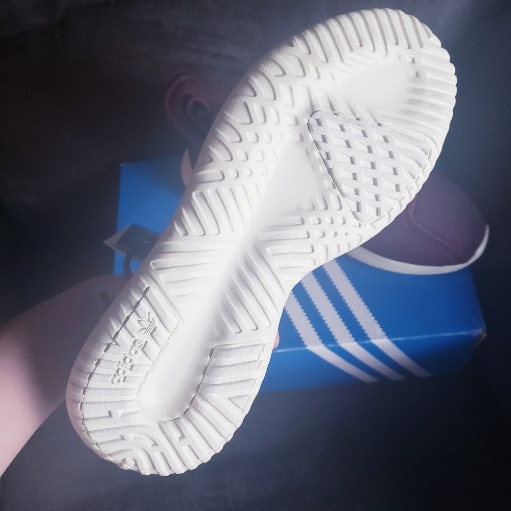 🎉 Adidas Womens Tubular Sneakers - Picture 3 of 4
